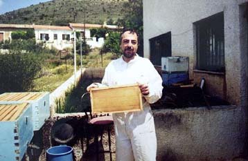 Στον ειδικό εφέτη ανακριτή απολογείται ο Δ.Κουφοντίνας – Δεν είμαι αρχηγός, δηλώνει