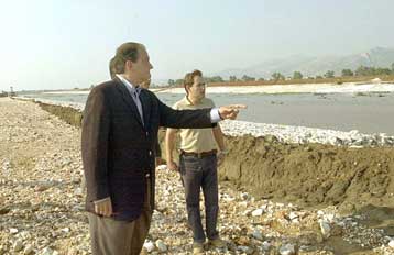 Ατυχής η πρώτη επίσκεψη του Κ.Καραμανλή σε Ολυμπιακό έργο, εκτιμά η κυβέρνηση