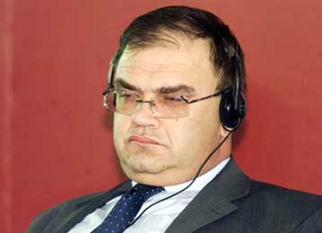 Δεν απηχεί απόψεις της σερβοβοσνιακής κυβέρνησης η πρόσφατη έκθεση για τη Σρεμπρένιτσα