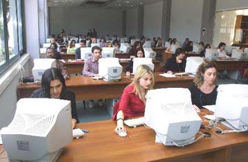 Δυσαρεστημένη η μεγάλη πλειονότητα των Ελλήνων από την εργασία τους