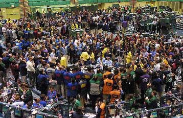 Μειώνονται τα διαθέσιμα αποθέματα πετρελαίου, λέει η Διεθνής Επιτροπή Ενέργειας