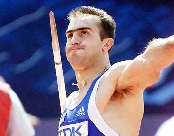 Στο νοσοκομείο με γαστρορραγία ο Κ.Γκατσιούδης