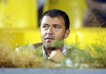 Η Μπάγερ δεν αντιμετωπίζει καμία κρίση σύμφωνα με τον Τάκη Λεμονή