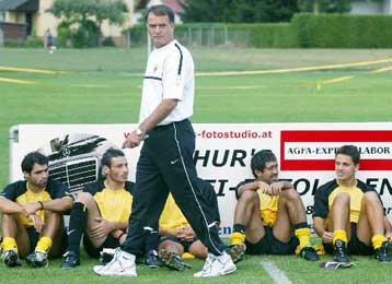 Να μην υποτιμήσουν τον ΠΑΟ ζήτησε ο Μπάγεβιτς από τους παίκτες του