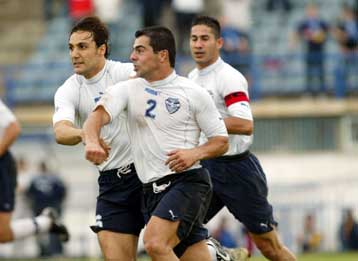 Τέσσερις στην κορυφή και διασυρμός του Αρη από το Αιγάλεω