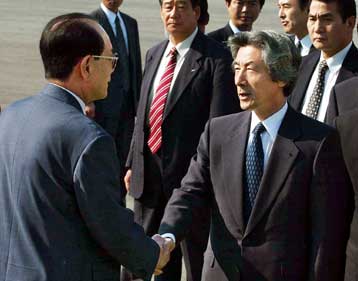 Ιστορική επίσκεψη του Ιάπωνα πρωθυπουργού στη Βόρειο Κορέα