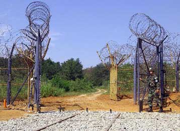 Ανοιξε η αποστρατιωτικοποιημένη ζώνη που διαιρούσε επί μισό αιώνα την Κορέα