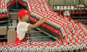 Αίτηση εισαγωγής στο Χρηματιστήριο της Νέας Υόρκης υπέβαλε η Coca-Cola HBC