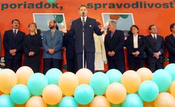 Στις κάλπες προσέρχονται την Παρασκευή τέσσερα εκατομμύρια ψηφοφόροι στη Σλοβακία