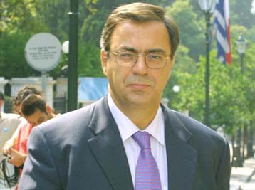 Αυξήσεις πάνω από τον πληθωρισμό σε μισθούς και συντάξεις υπόσχεται ο Ν.Χριστοδουλάκης