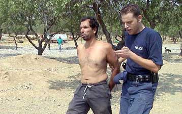 Παραβιάσεις ανθρωπίνων δικαιωμάτων από Έλληνες αστυνομικούς καταγγέλει η Διεθνής Αμνηστία
