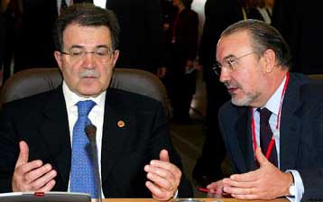 Αναβάλλεται για το 2006 η πλήρης δημοσιονομική ισορροπία στην ΕΕ