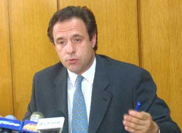 Κατά πλειοψηφία εγκρίθηκε το ν/σ για το Ταμείο Εγγυοδοσίας Μικρομεσαίων Εταιρεών