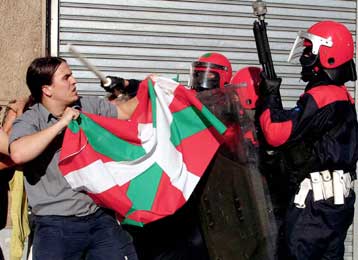 Η κυβέρνηση της Χώρας των Βάσκων στο στόχαστρο της τρομοκρατικής οργάνωσης ΕΤΑ