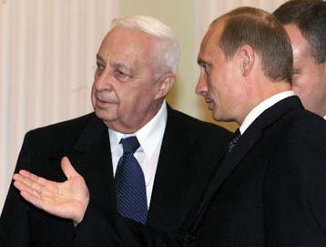 Ικανοποίηση εκφράζει ο Πούτιν προς τον Σαρόν για την απελευθέρωση του Αραφάτ