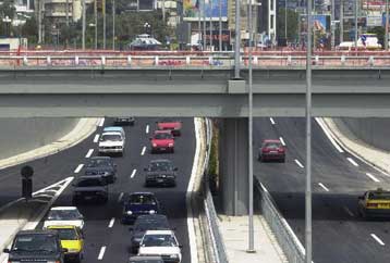 Τριήμερες διακοπές κυκλοφορίας σε τμήμα της Αττικής Οδού
