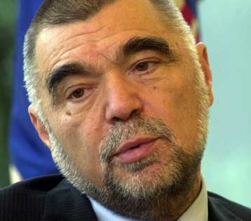 Καταγγέλλει τον Μιλόσεβιτς στην κατάθεσή του στη Χάγη ο πρόεδρος της Κροατίας