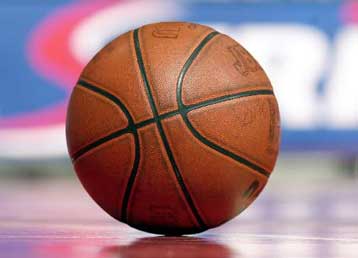 Στις 9 μ.μ. την Κυριακή το ραντεβού των «αιωνίων» στο Κύπελλο μπάσκετ