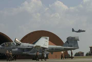 Συμμαχικά αεροσκάφη βομβάρδισαν στρατιωτικό ραντάρ στο Ιράκ