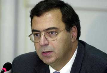 Ανάπτυξη 3% το 2003 προβλέπει το χειρότερο σενάριο του υπουργείου Οικονομίας