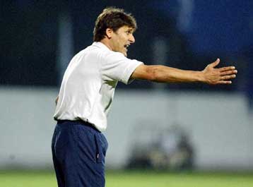 Αποτέλεσμα για την Ελλάδα ψάχνει ο Καραγεωργίου κόντρα στη Λάτσιο