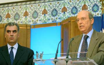 Ικανοποίηση Σημίτη για την πορεία του Σχεδίου Δράσης για την απασχόληση