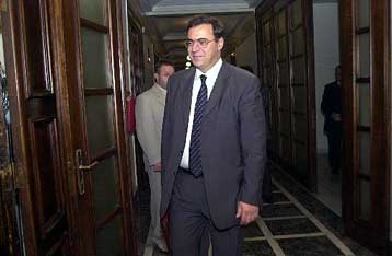 Τη Δευτέρα κατατίθεται στη Βουλή το προσχέδιο του προϋπολογισμού