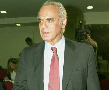 Μέτρα με στόχο την ύφεση της πετρελαϊκής κρίσης καλείται να προτείνει η Κομισιόν