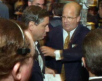 Αισθητή πτώση για Nasdaq και Dow Jones στο κλείσιμο της Παρασκευής