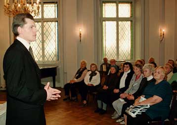 Το κόμμα Νέα Εποχή πρώτο στις εκλογές της Λετονίας, σύμφωνα με exit poll