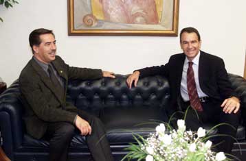 Υπεραμύνεται του έργου του ο Β.Παπαγεωργόπουλος-Για μέτρια διαχείριση μιλά ο Σπ.Βούγιας