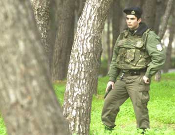 Ανθρωποκυνηγητό από την αστυνομία για τη σύλληψη του κακοποιού Νίκου Παλαιοκώστα