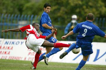 Με αντεπίθεση στο β ημίχρονο ο Ολυμπιακός 4-1 την Καλλιθέα