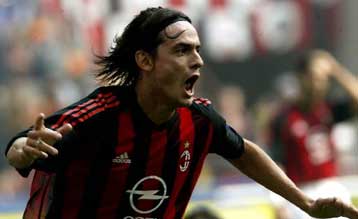 Κυρίαρχος η Μίλαν, εντός έδρας απώλεια για τη Γιουβέντους