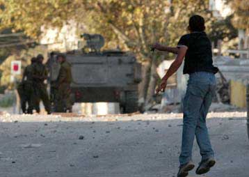 Δώδεκα νεκροί και 115 τραυματίες στη διάρκεια εισβολής Ισραηλινών στη Λωρίδα της Γάζας