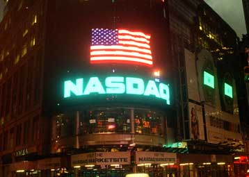 Αρνητικό πρόσημο για Nasdaq και Dow Jones στο κλείσιμο της Δευτέρας