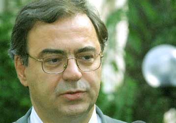 Επτά αβεβαιότητες περιέχει ο προϋπολογισμός του 2003