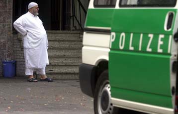 Ένας ύποπτος για συμμετοχή στις επιθέσεις της 11ης Σεπτεμβρίου συνελήφθη στη Γερμανία