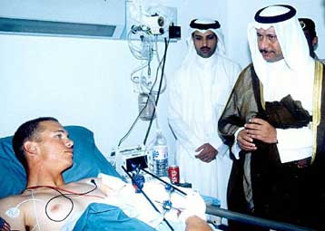 Με την Αλ Κάιντα συνδέονται οι δράστες της επίθεσης στο Κουβέιτ, εκτιμά ο Λευκός Οίκος