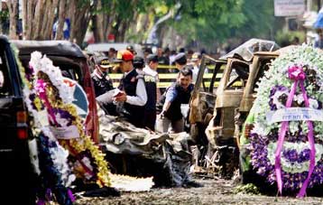 Γύρω από την Αλ Κάιντα οι έρευνες για την επίθεση στο Μπαλί της Ινδονησίας