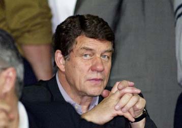 «Δεν υπάρχει θέμα Ρεχάγκελ» τονίζει ο πρόεδρος της ΕΠΟ, Βασίλης Γκαγκάτσης