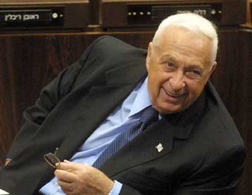 Έκκληση Σαρόν στους Παλαιστινίους να ανατρέψουν την ηγεσία τους