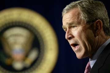 Στην Αλ Κάιντα ρίχνει την ευθύνη για τη βομβιστική επίθεση στην Ινδονησία ο Μπους