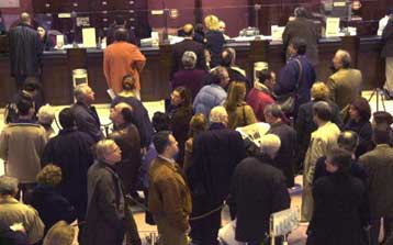 Οι ελληνικές τράπεζες δεν είναι υπερτιμημένες, τονίζουν οι τραπεζίτες