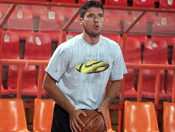 Ο Σιούτης στο Ηράκλειο, που αναμένει και Καράγκουτη