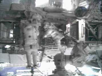 Με επιτυχία ολοκληρώθηκε ο τελευταίος διαστημικός περίπατος των αστροναυτών στον ISS