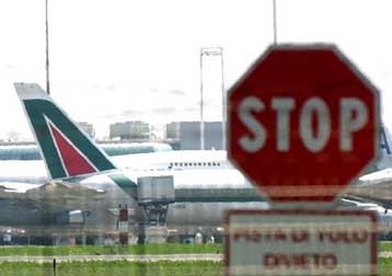 Ακυρώσεις πτήσεων της Alitalia την Παρασκευή λόγω γενικής απεργίας των συνδικάτων