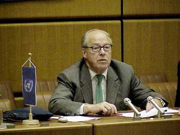 Μόνο με ψήφισμα του ΟΗΕ η επιστροφή των επιθεωρητών στο Ιράκ, ξεκαθαρίζει ο Μπλιξ