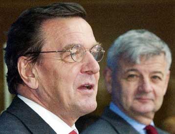 Μεγαλύτερη ευελιξία στο Πρόγραμμα Σταθερότητας και μείωση επιτοκίων ζητά η Γερμανία