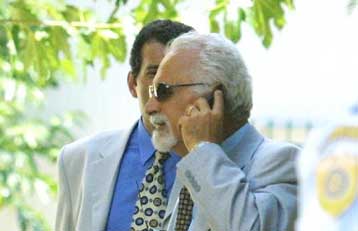 Για παρεμπόδιση υπεράσπισης του Δ.Γεωργιάδη διαμαρτύρεται ο συνήγορός του